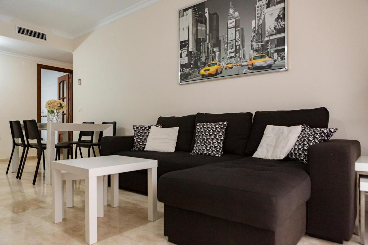 Apartamento Malaga Jalonアパートメント エクステリア 写真