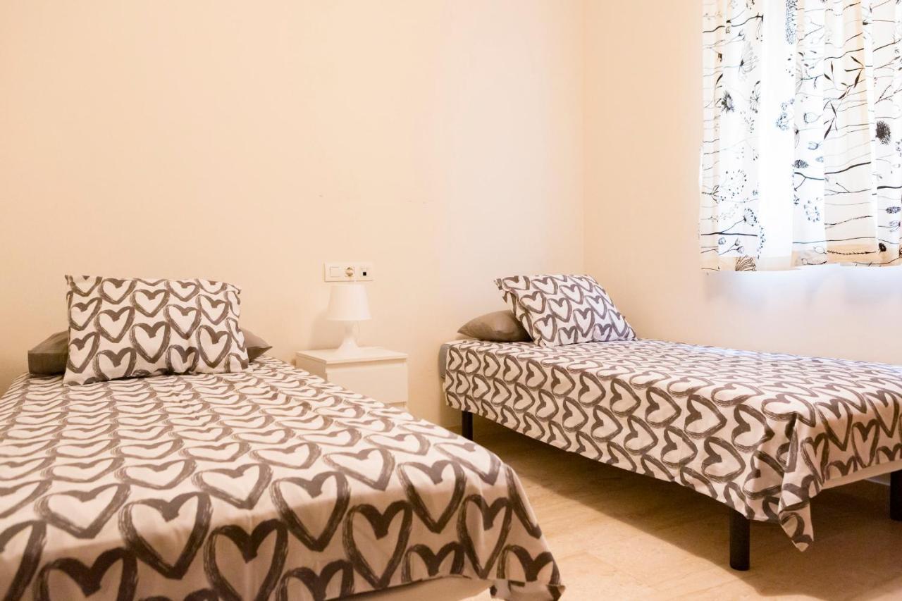 Apartamento Malaga Jalonアパートメント エクステリア 写真