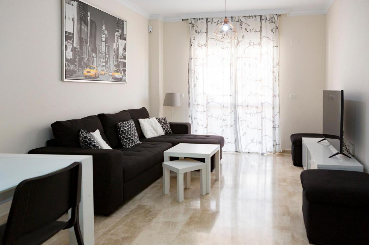 Apartamento Malaga Jalonアパートメント エクステリア 写真